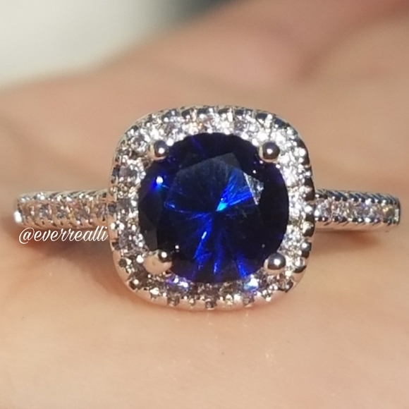everrealli Jewelry - NEW Round Dark Blue Sapphire & Diamond Halo Ring